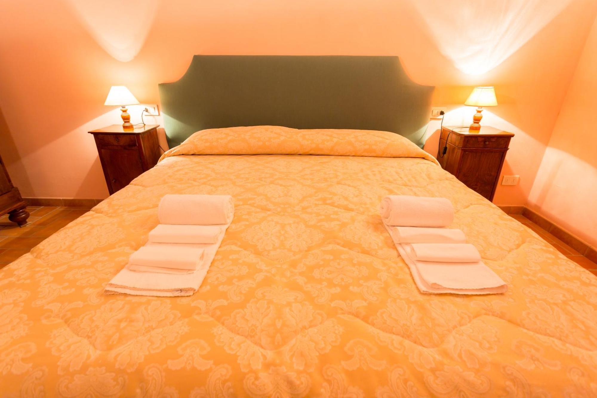 Tenuta Di Monaciano Ponte A Bozzone Phòng bức ảnh