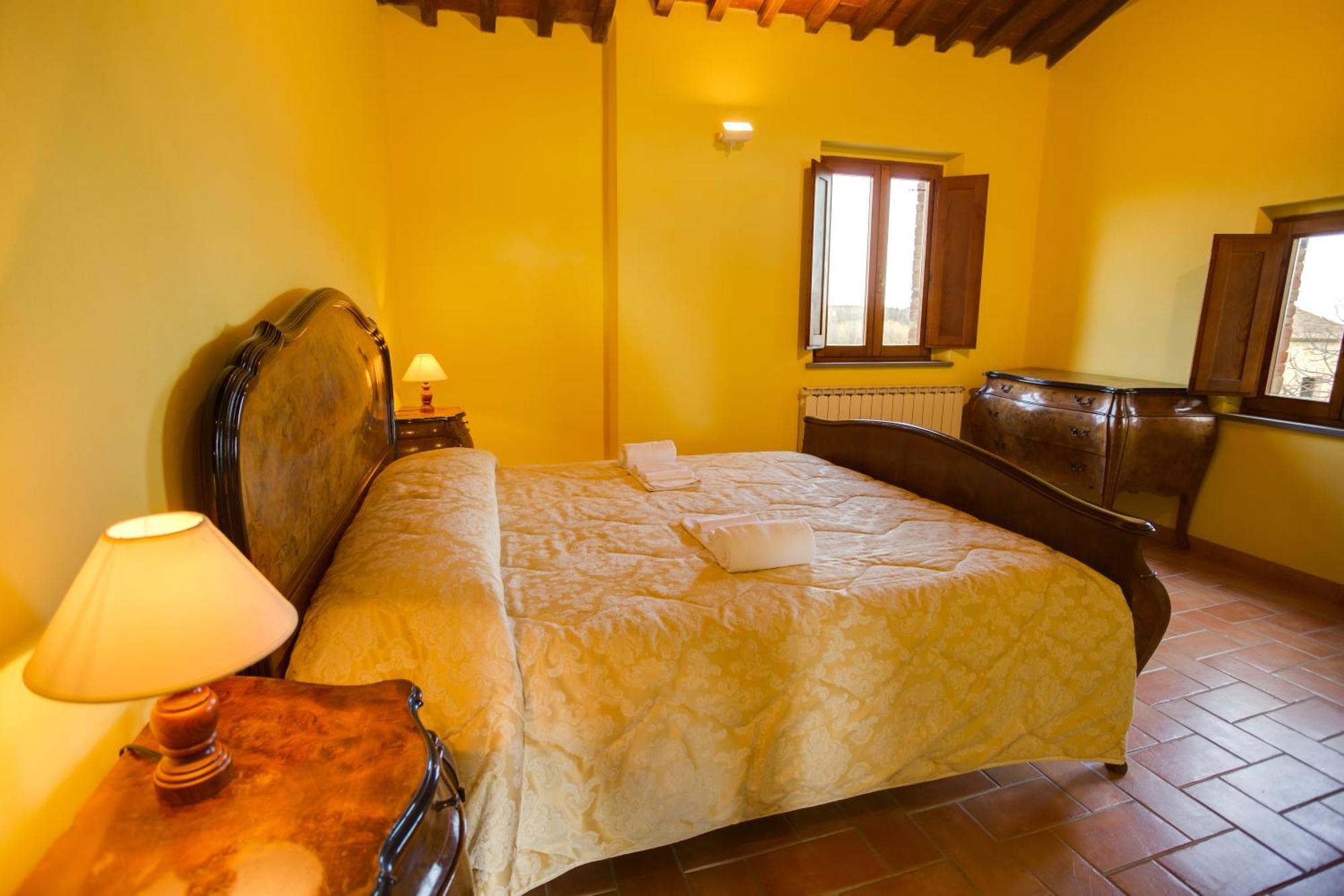 Tenuta Di Monaciano Ponte A Bozzone Phòng bức ảnh